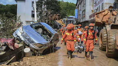 6 members of family found dead in landslide in China, severe weather warning extended