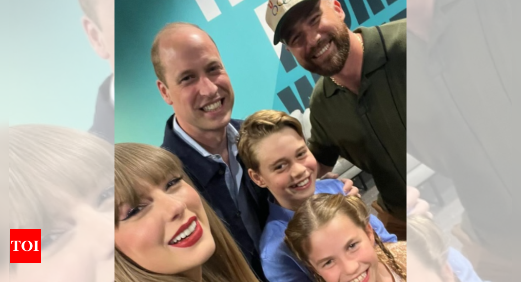 Taylor Swift’s epic selfie with Prince William has a hidden message – Times of India