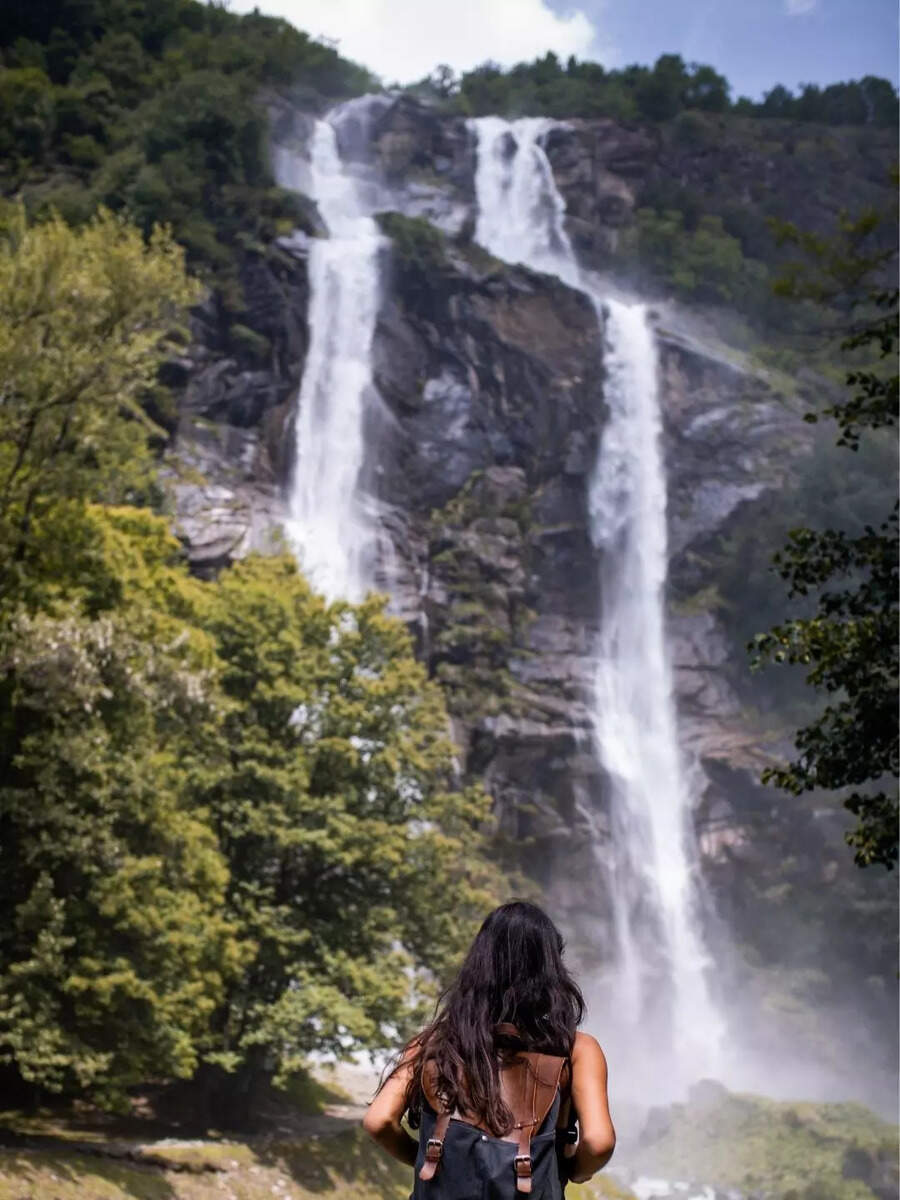  ஜூலை மாதத்தில் தனியாக பயணிக்க விரும்புவர்களுக்கான 8 ஸ்பாட்கள்! 