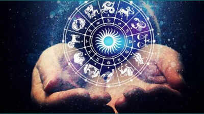 Navigating life's crossroads: Zodiac signs as intuitive decision makers - The Times of India