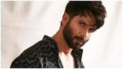 Shahid Kapoor says some actors always look the same in every movie because they love themselves too much