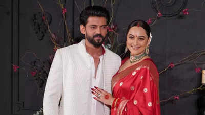 Sonakshi Sinha-Zaheer Iqbal get married: The couple make their FIRST public  appearance after tying the knot | Hindi Movie News - Times of India