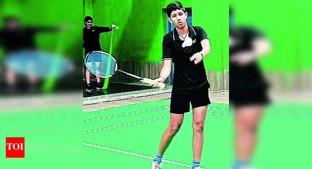 Men&rsquo;s top seed survives scare; Mugdha, Nishika, Kripi & Pinak in women&rsquo;s semis | Nagpur News &ndash; Times of India