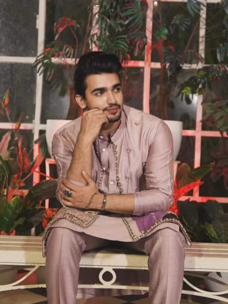 Bigg Boss OTT 3 fame Vishal Pandey's top 15 dashing looks | Times of India