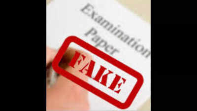 Case registered for bid to sell online fake question paper of MPPSC ...