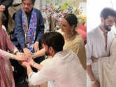 Sonakshi's parents perform 'kanyadaan': PIC