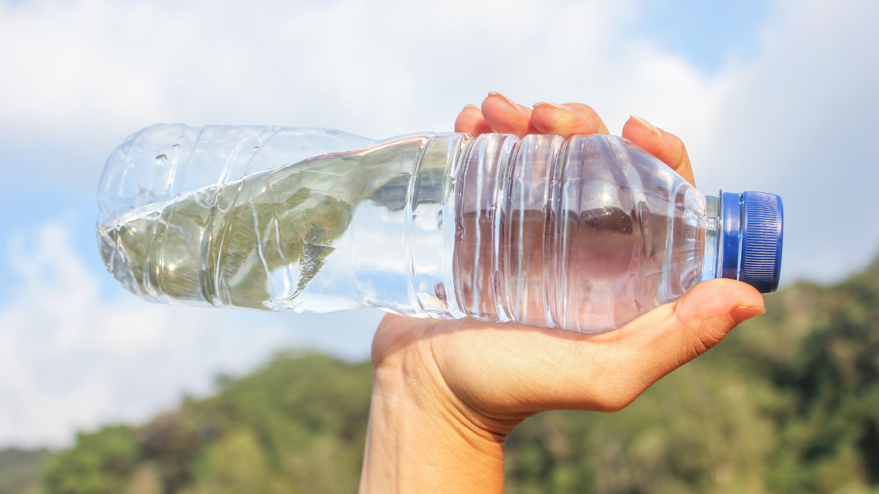 Drinking water from plastic bottles causes diabetes?