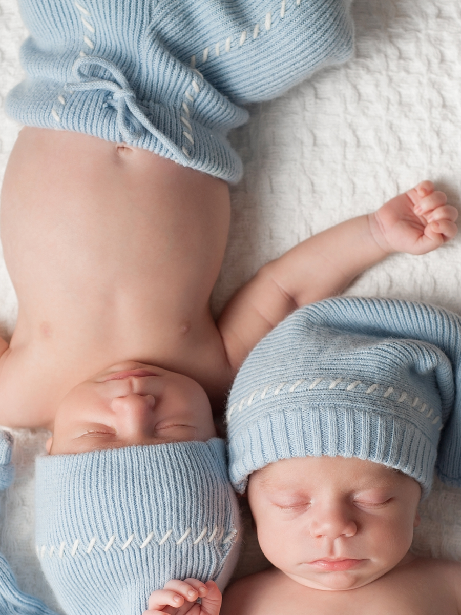  Tamil Name for Twin Boys: இரட்டை ஆண் குழந்தைக்கான அழகான 10 பெயர்கள் மற்றும் அதன் பொருள் 