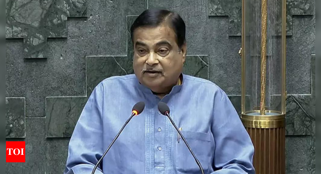 No justification to charge toll if roads in disrepair: Gadkari
