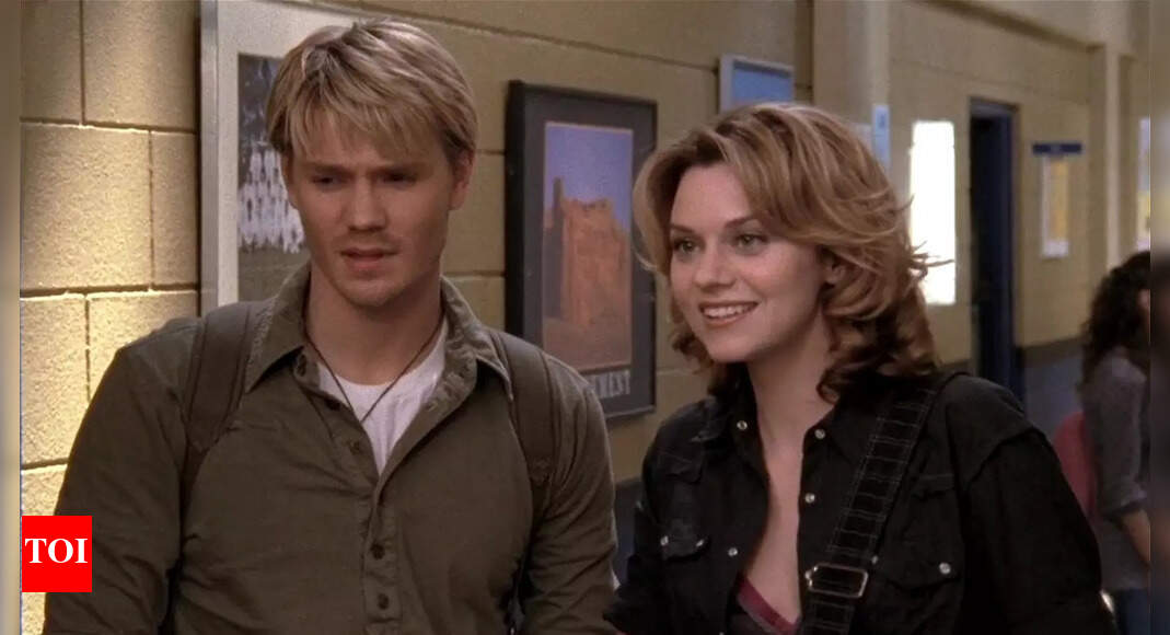 Hilarie Burton recalls 'Awkward' last day on set of One Tree Hill(02)
