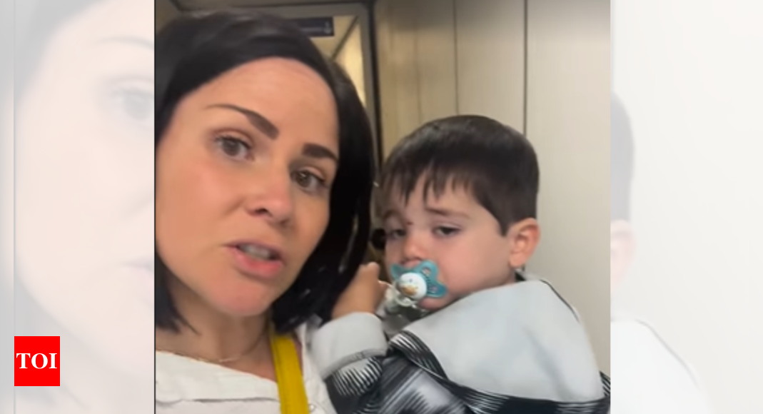 Texas woman with her 16-month-old son denied boarding after misgendering flight attendant – Times of India