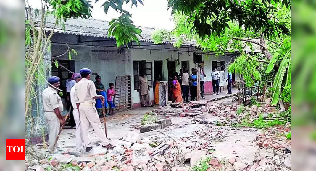 Bokaro Airport Expansion: Bsl Begins Demolition Work For Bokaro Airport 