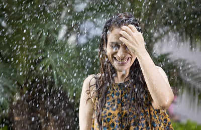 How to take care of your skin in the rainy season