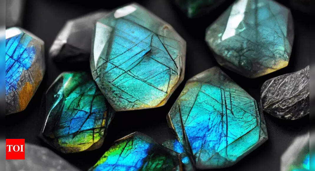 Labradorite: The gemstone that shines beyond the surface - Times of India