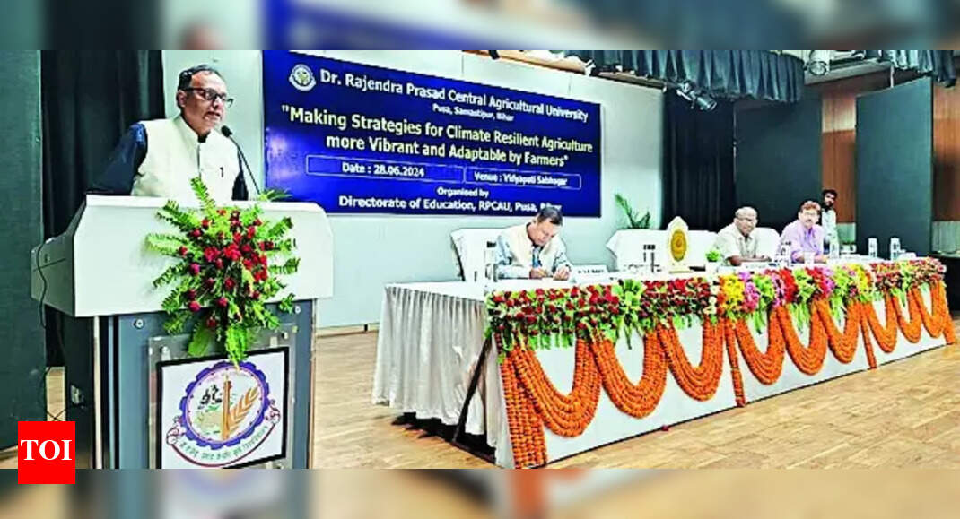 Climate-Resilient Farming: RPCAU trains 40k farmers in climate ...