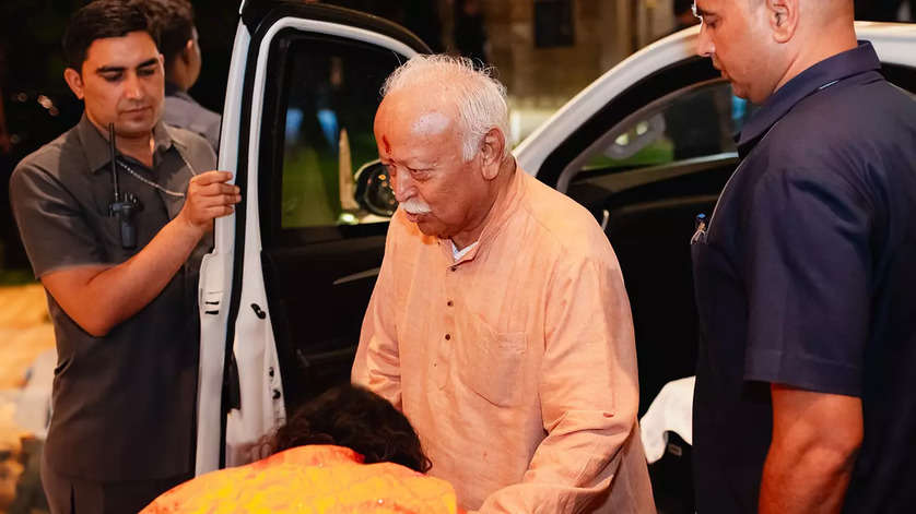 Anant Ambani seeks blessings from RSS Chief Mohan Bhagwat at his pre-wedding gathering