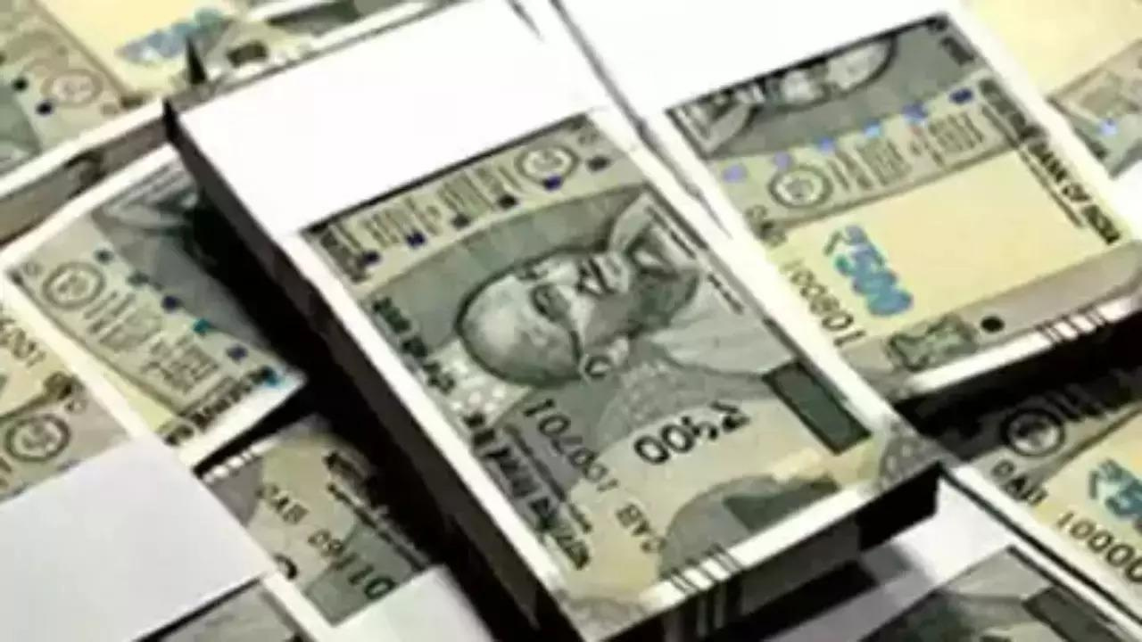 Eyeing Rs 1.1 crore insurance money, woman ‘dies’ twice | India News