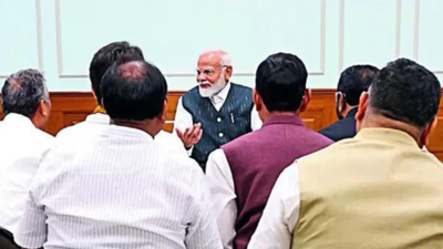 Serve people with same devotion as shown for God, PM tells babus