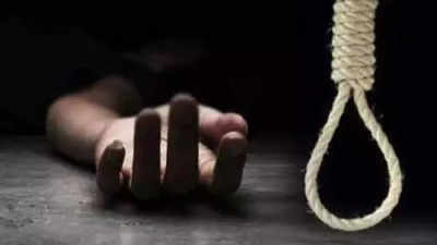 Refused course of her choice by parents, 19-yr-old dies by suicide in Bhopal