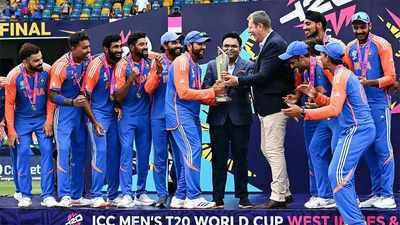 India beat South Africa by 7 runs to win the trophy