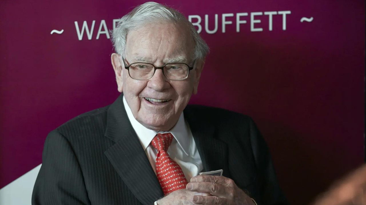 Warren Buffett changes his will and reveals what will happen to his money after his death
