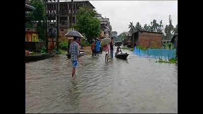 Arunachal rain worsens Assam floods, lightning strikes kill two