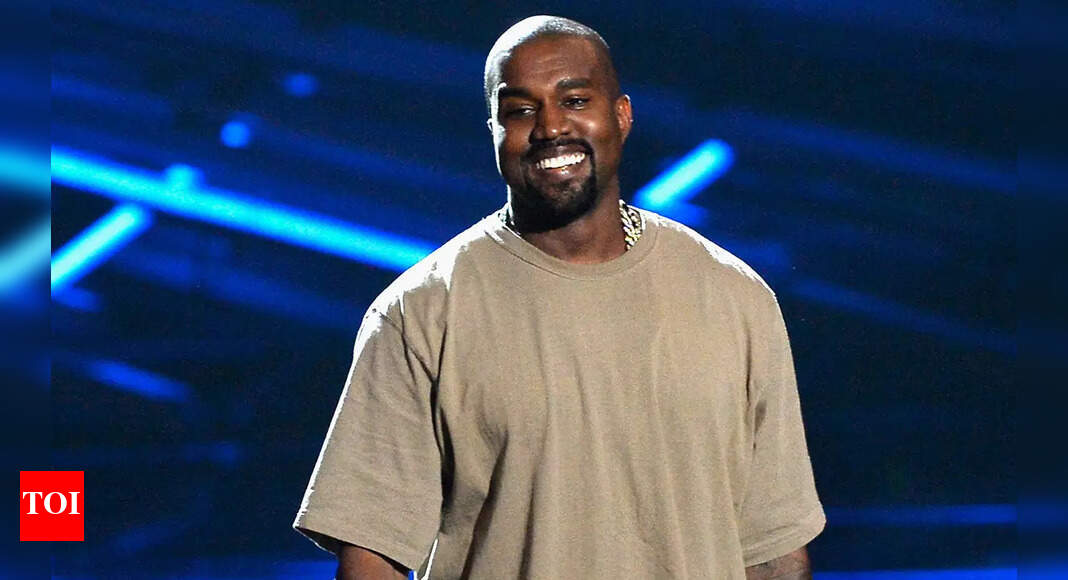 US rapper Kanye West visits Moscow: Russian media - Times of India