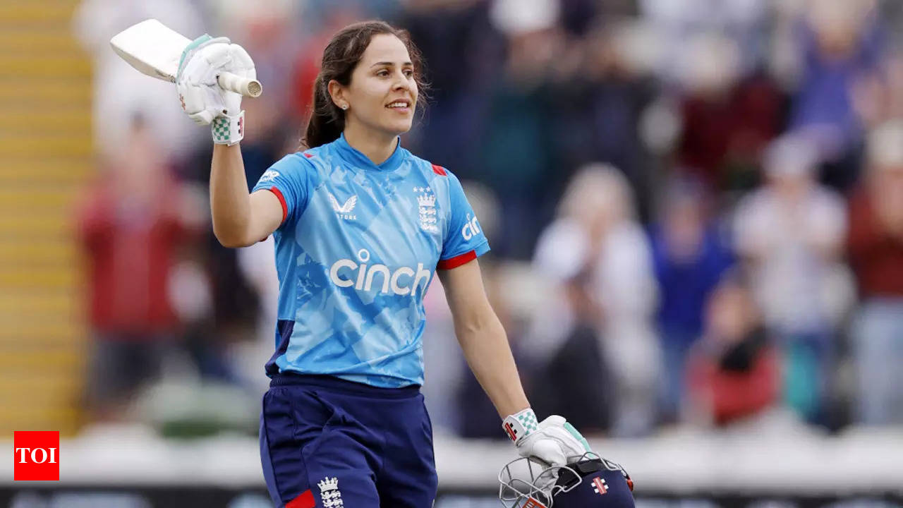 Maia Bouchier stars as England women cruise to ODI series win over New  Zealand | Cricket News - Times of India