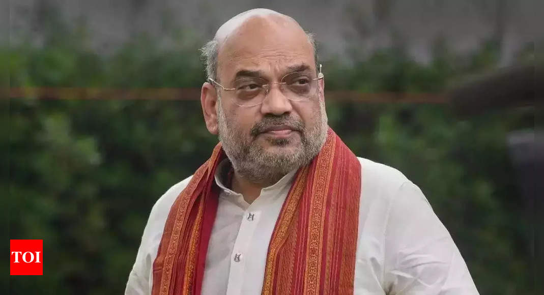 Amit Shah calls for 'cooperation among cooperatives'