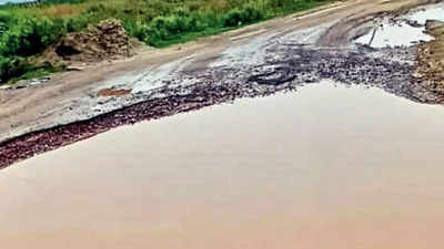 Rains leave a mark: Key link from NH-9 dotted with craters in Ghaziabad