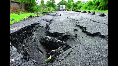 Rain exposes poor quality of roads, bridges in south Gujarat