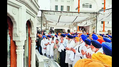 SAD rebels apologise at Akal Takht for Akali rule ‘mistakes’