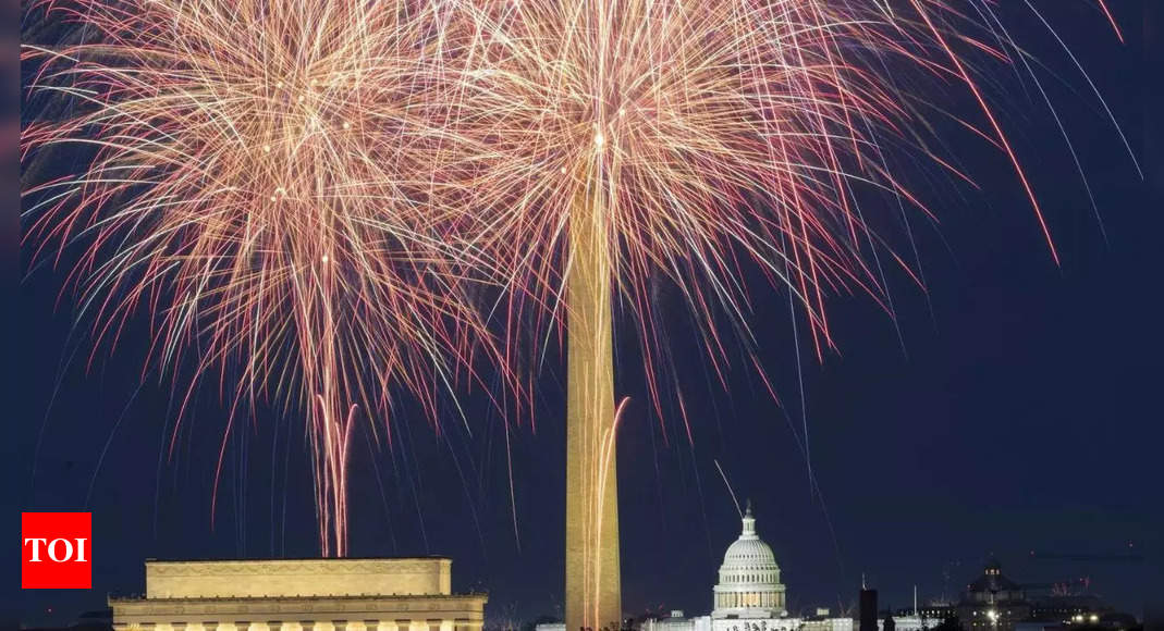 Fourth of July celebrations: Where to find the best fireworks in Los Angeles – Times of India