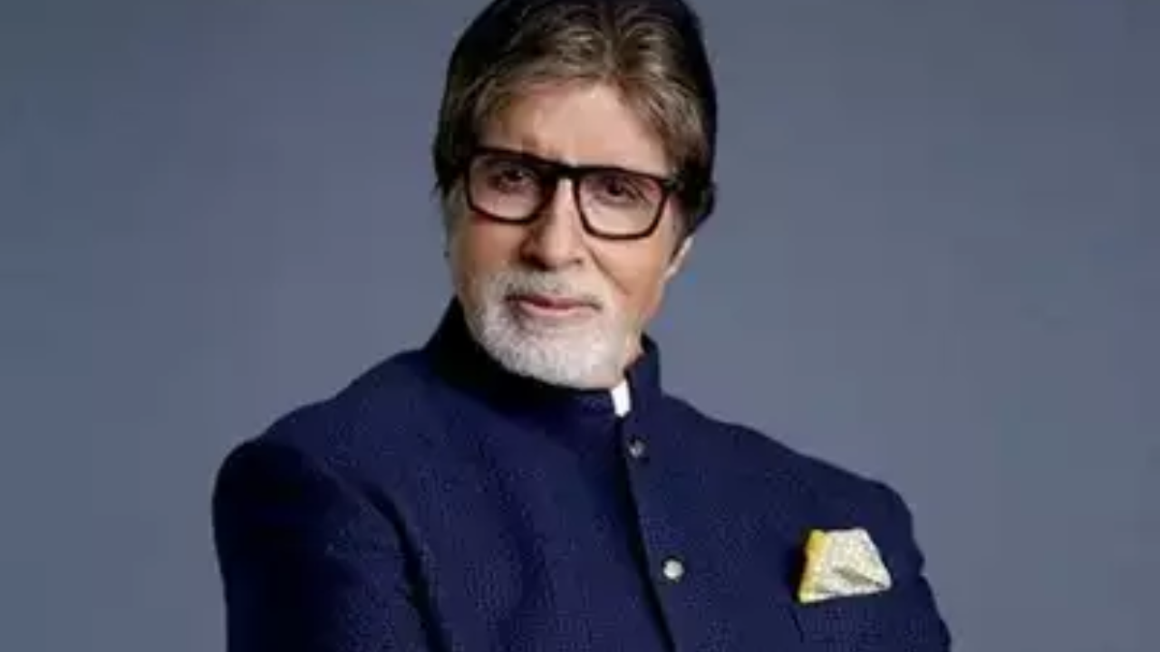 Amitabh Bachchan fitness trainers compliment his discipline; Says, “He apologizes if he gets even 5 minutes late” – Times of India