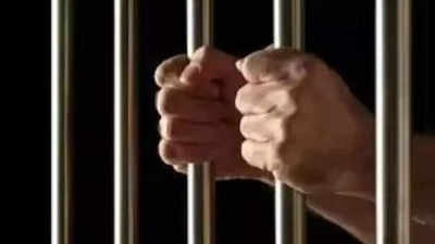 2 held for robbing Meerut businessman’s home