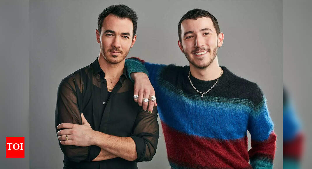 Claim to Fame hosts Kevin and Franklin Jonas tease 'the most famous