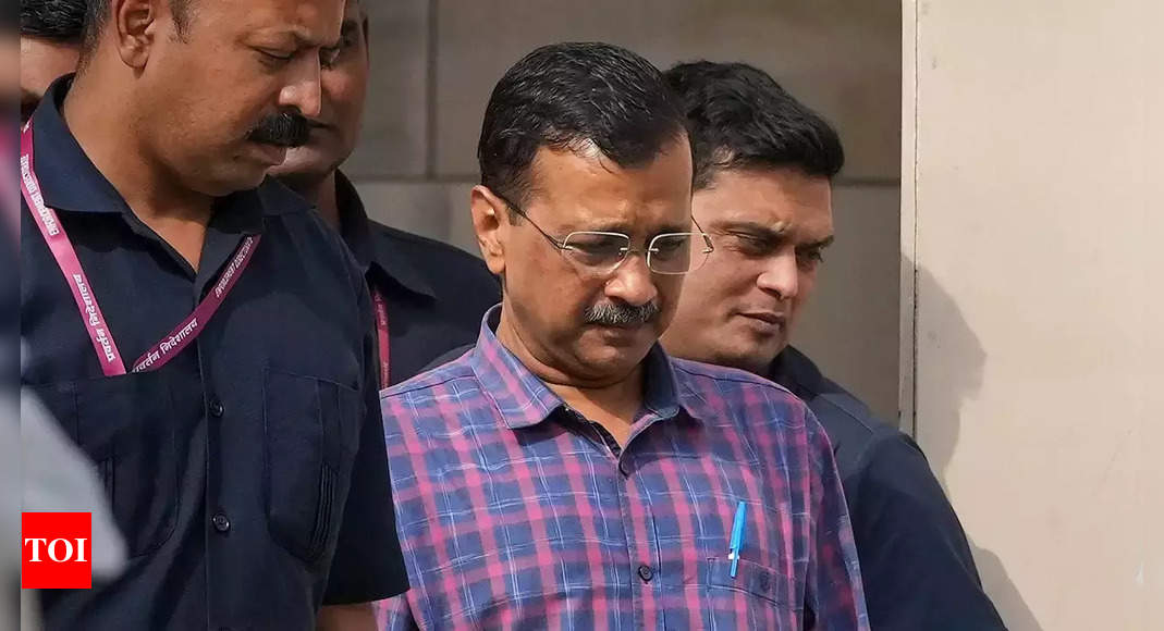 Excise 'scam': Kejriwal moves HC seeking bail in CBI's corruption case