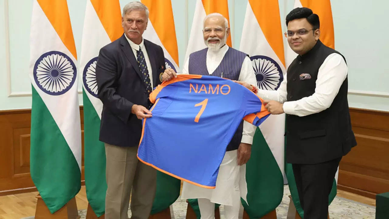 BCCI gifts special ‘NAMO’ India jersey to PM Modi – Times of India