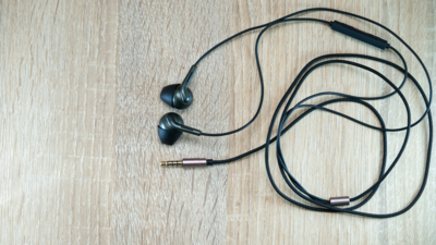 Best Wired Earphones Under 500 With Clear Sound And In Line Control