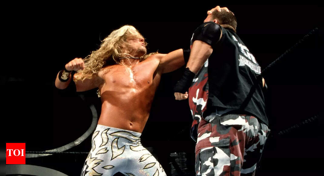 5 Best Ladder Matches in WWE History | WWE News - Times of India