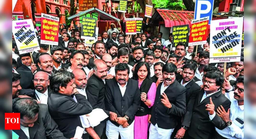 Lawyers Protests: Bar unrest over three new laws gains steam; court ...