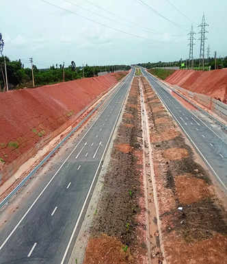 BM Test Drive: Karnataka races ahead on Bengaluru-Chennai expressway