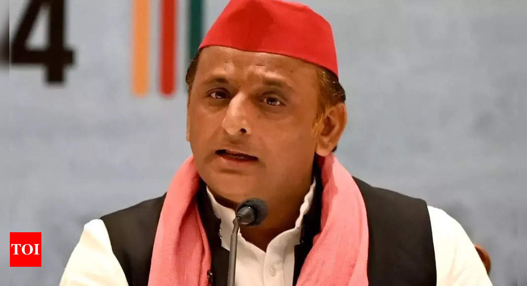 UP govt trying to hide failure by arresting 'innocent people': Akhilesh Yadav | Agra News – Times of India