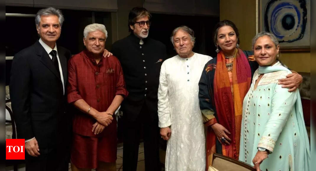 Shabana Azmi drops priceless throwback PIC with Amitabh Bachchan, Jaya Bachchan, Javed Akhtar, musician Amjad Ali Khan; netizens in awe: ‘Legends in one frame’ | Hindi Movie News