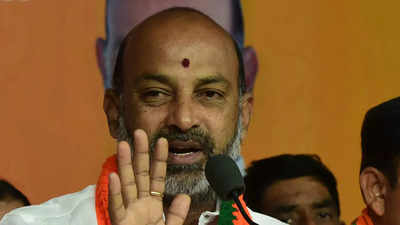 26 MLAs in touch with BJP:Bandi Sanjay Kumar