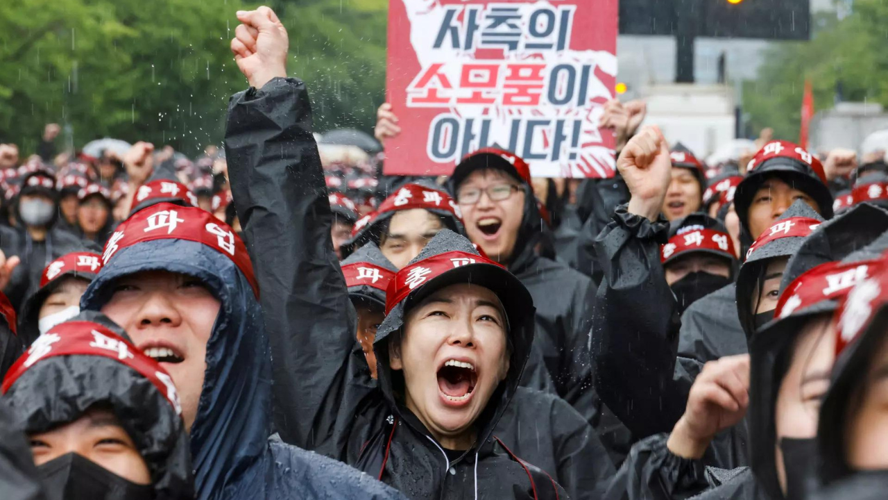 한국에서 삼성노동자가 3일간의 파업을 실시: 이들이 요구하고 있는 것은 이것이다