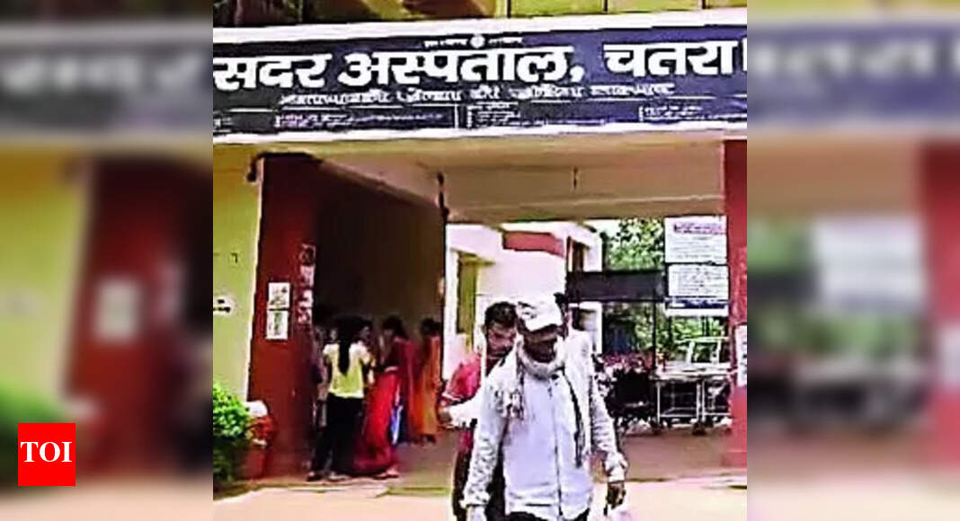 Viral Cases: Viral Cases Surge in Chatra Due to Sudden Weather Changes ...