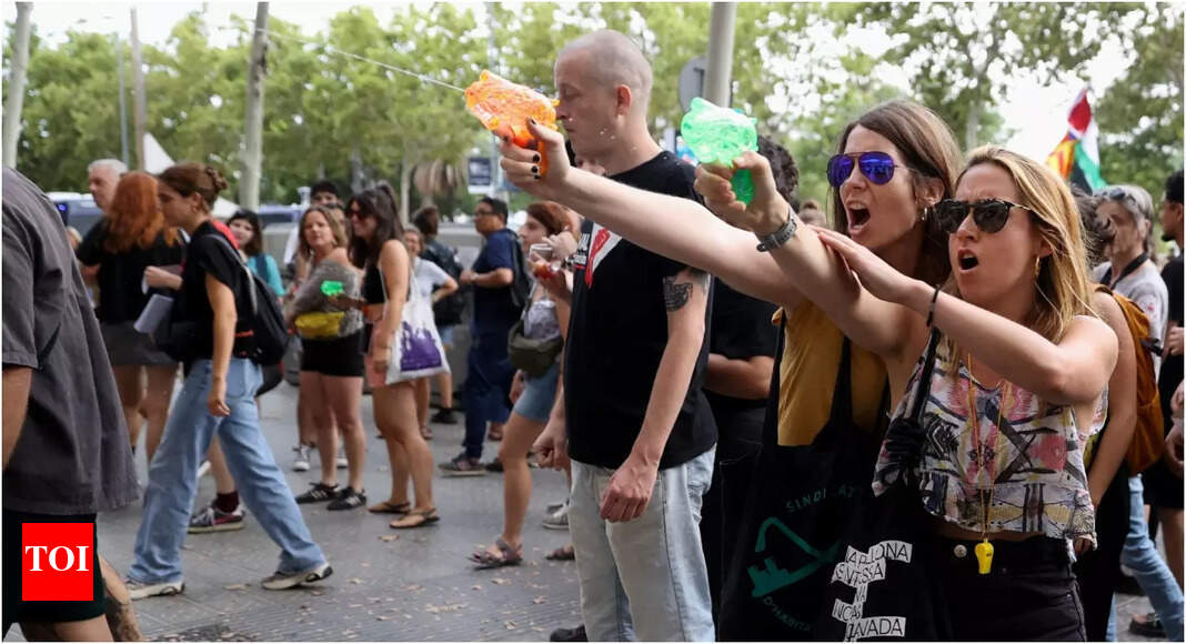 Barcelona Residents Protest Against Mass Tourism | - The Times of India