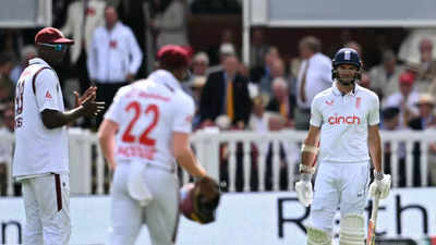 How West Indies' guard of honour plans for James Anderson failed