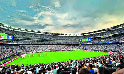 An eyeful of Messi, hearts full of joy